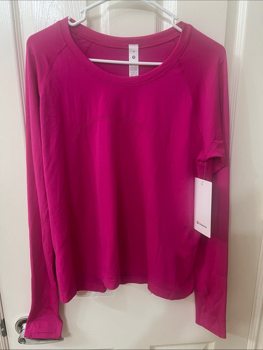 Swiftly Tech Long Sleeve 2.0 * Race